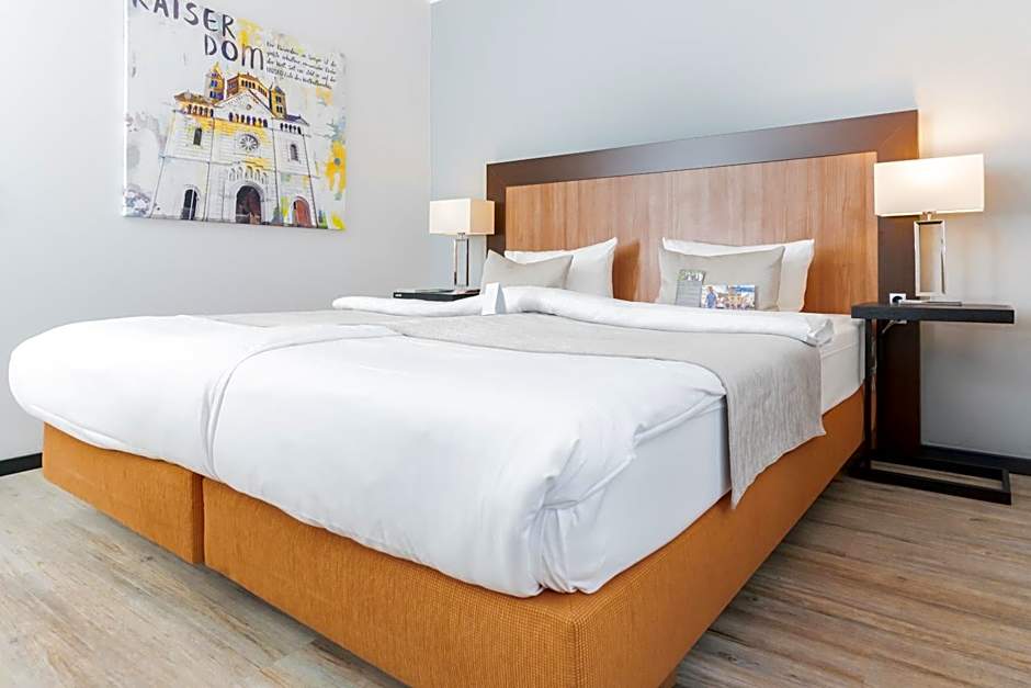 Hotel & Living Am Wartturm - Hotel & Apartments