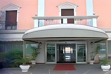 Hotel Master