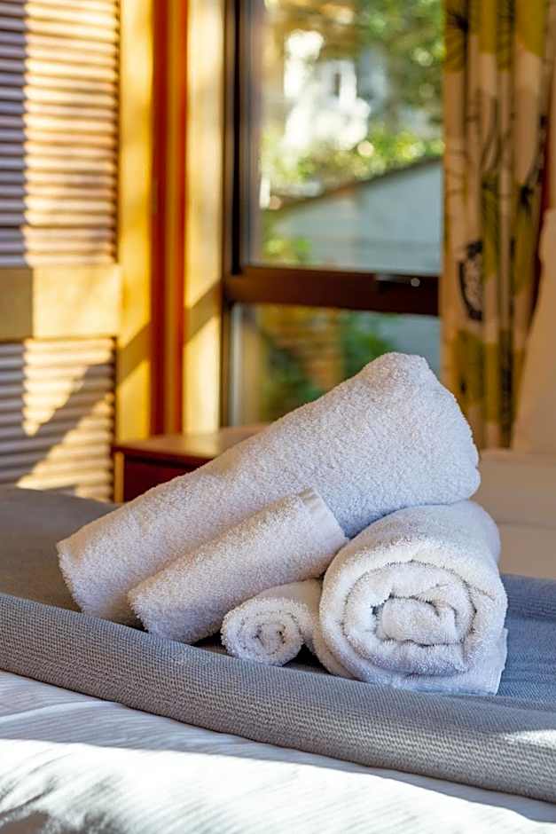 Sherwood Lodge 4-Bedroom Holiday Home with Spectacular Views