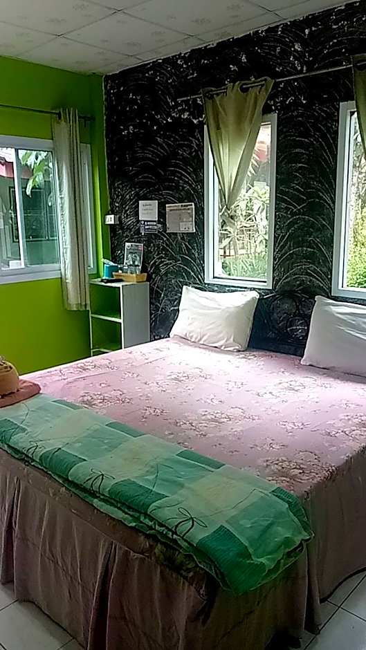 Photo 1 of 5 of Bungalow