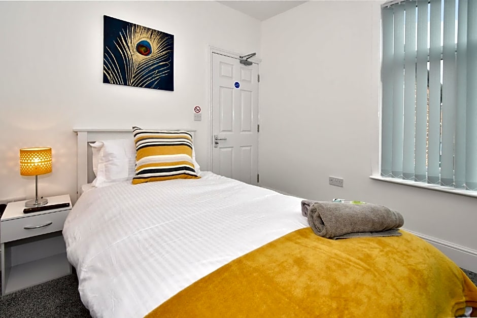 Townhouse @ 86 Brooklyn Street Crewe