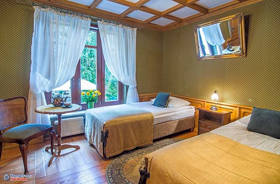 Hotel Dwa Księżyce