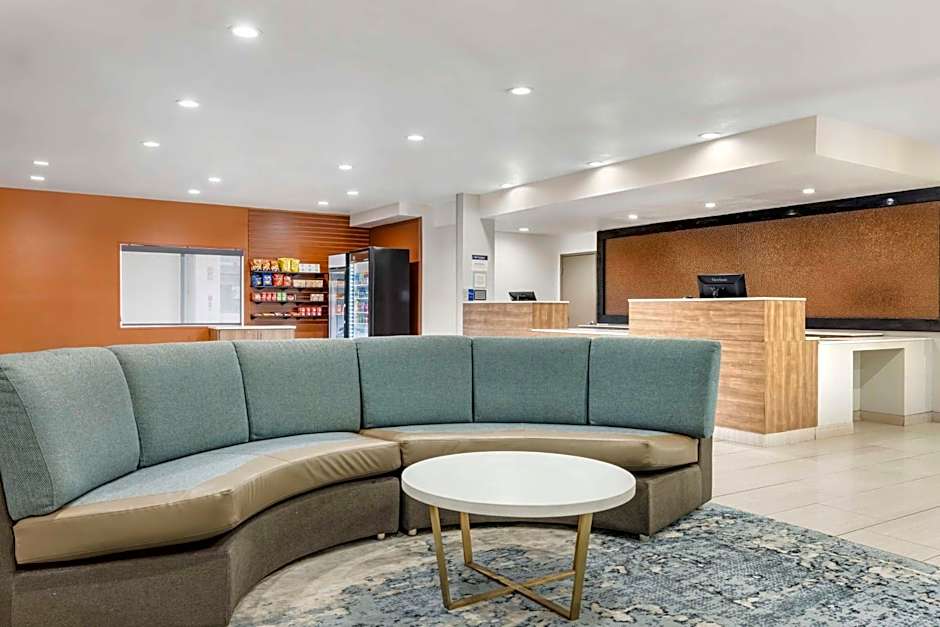 Best Western Carlsbad by the Sea
