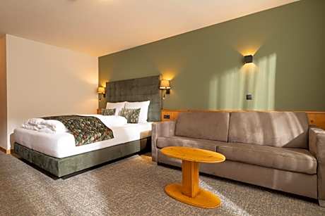 Quadruple Room with Terrace