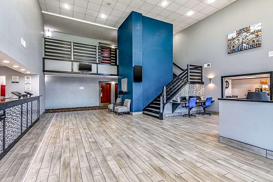 Quality Suites Maumelle - Little Rock NW