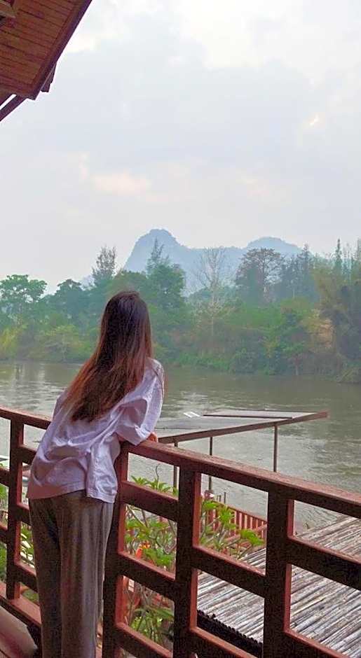 BaanRai KhunYa บ้านไร่คุณย่า