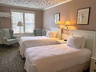 Stafford's Bay View Inn