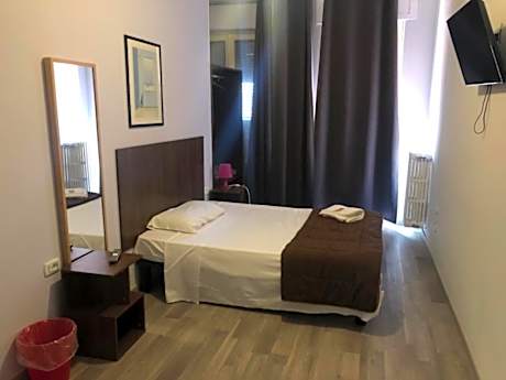 Double Room with Shared Bathroom