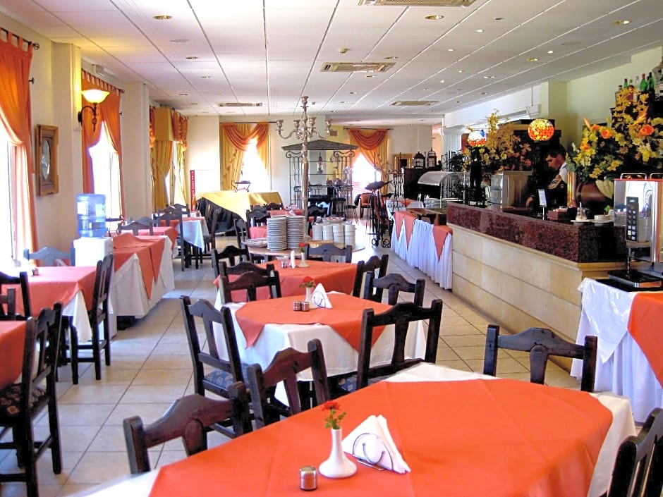 Akamanthea Holiday Village