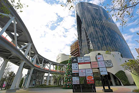 AJ Hotel