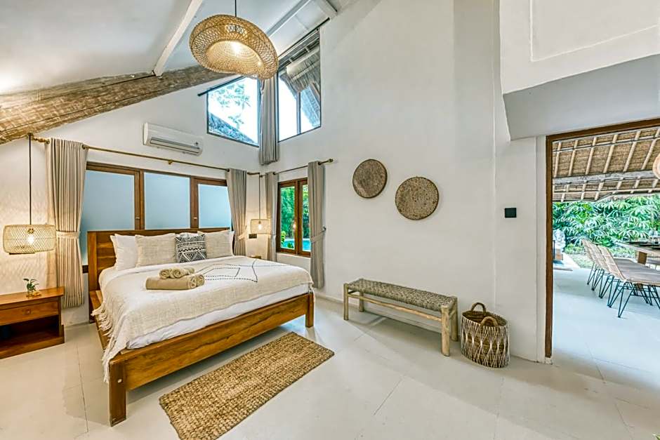 Villa Indigo - 5-BDR with huge pool and garden