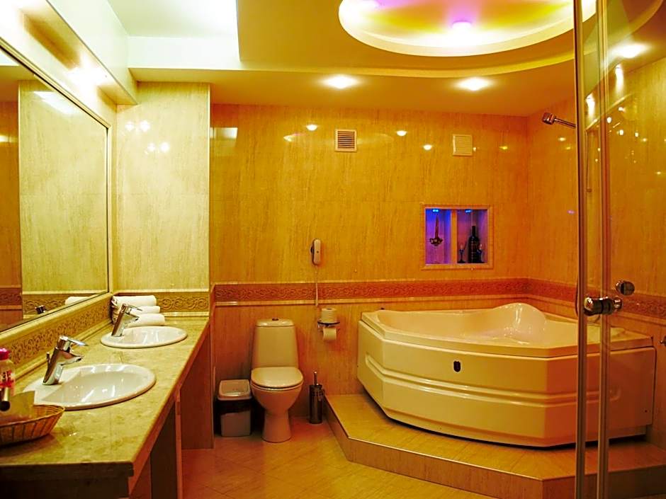 National Palace Wine & Spa Hotel