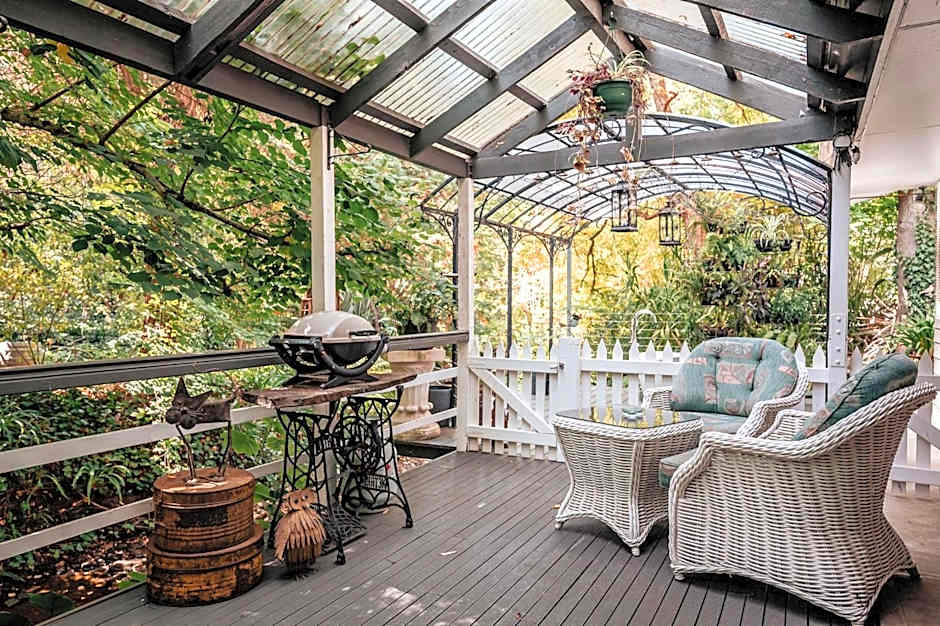 Aldgate Valley Bed and Breakfast