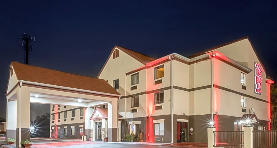 Red Roof Inn & Suites Augusta West