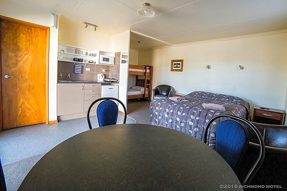 Richmond Motel and Holiday Park