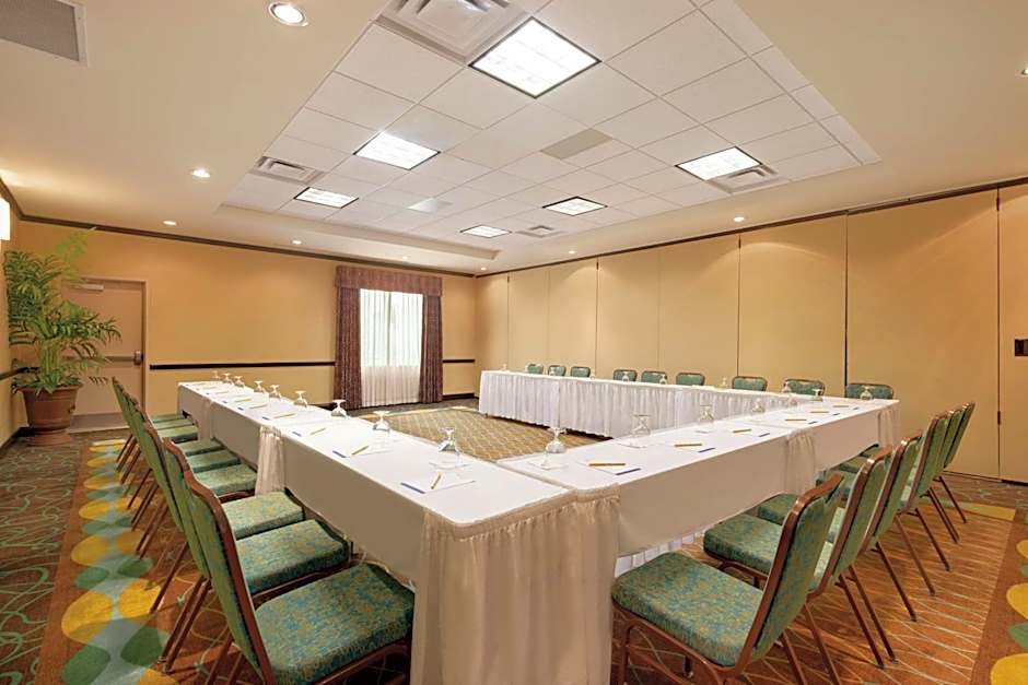 Hilton Garden Inn Warner Robins