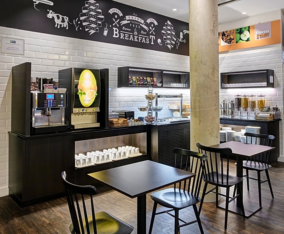 Holiday Inn Express Mechelen City Centre By IHG