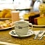Lira Hotel