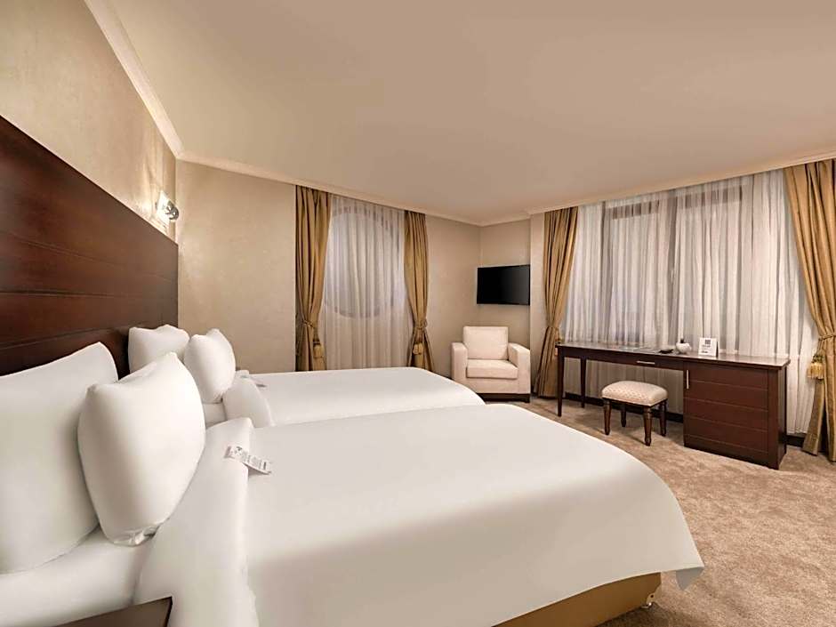 Rixos Park Belek - The Land Of Legends Access