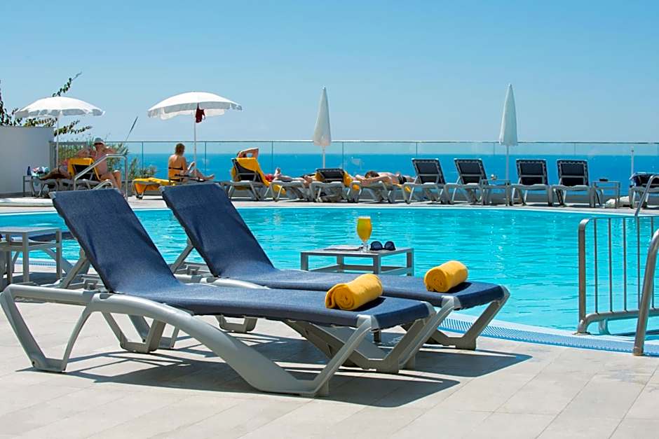 Duas Torres Hotel