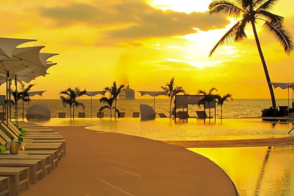 Krystal Grand Puerto Vallarta All Inclusive