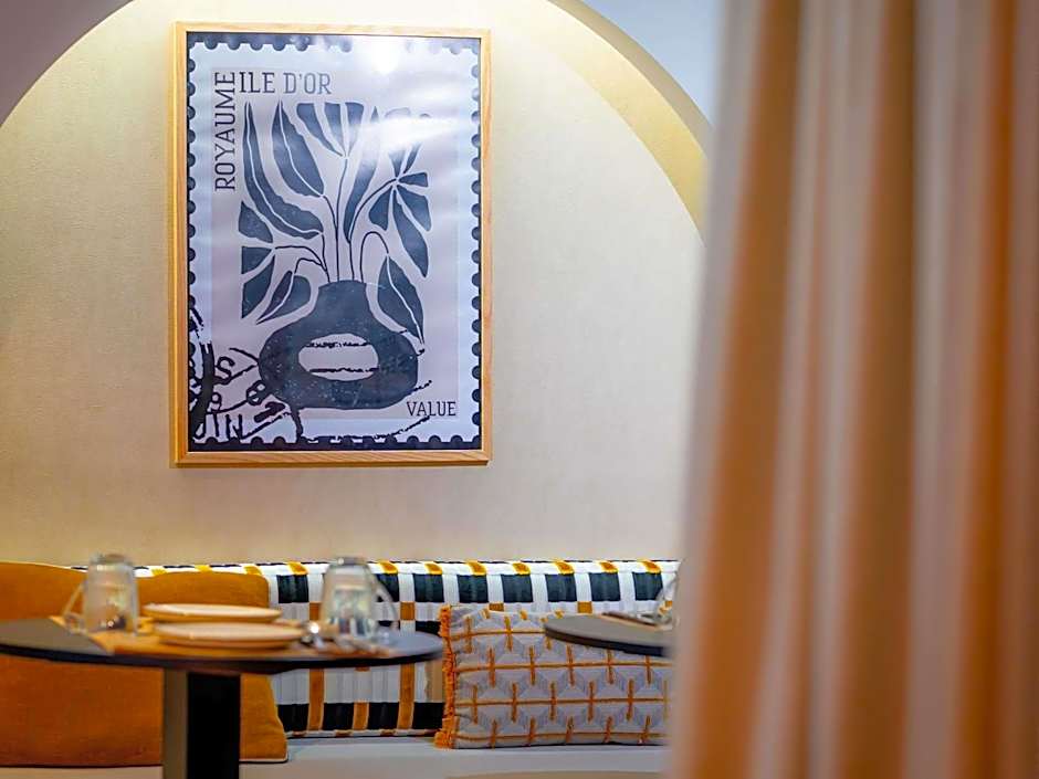 Mercure Saint Raphael Centre PLage