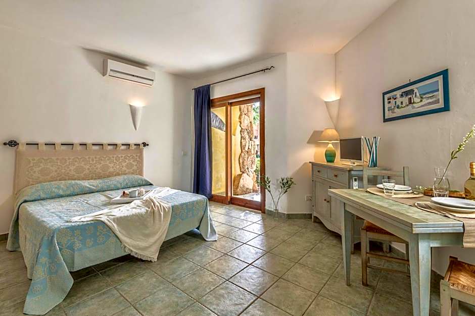 Residence con piscina a Palau, a soli 150 mt. dal mare