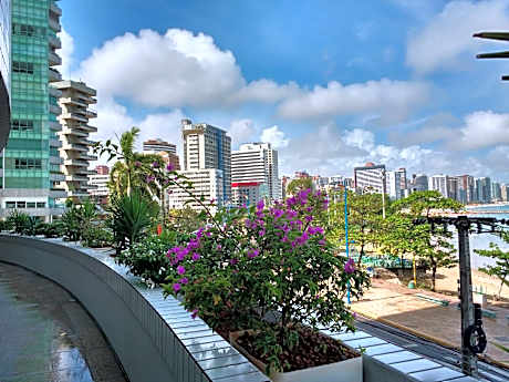 Apt. Em hotel na Av. Beira Mar em Fortaleza