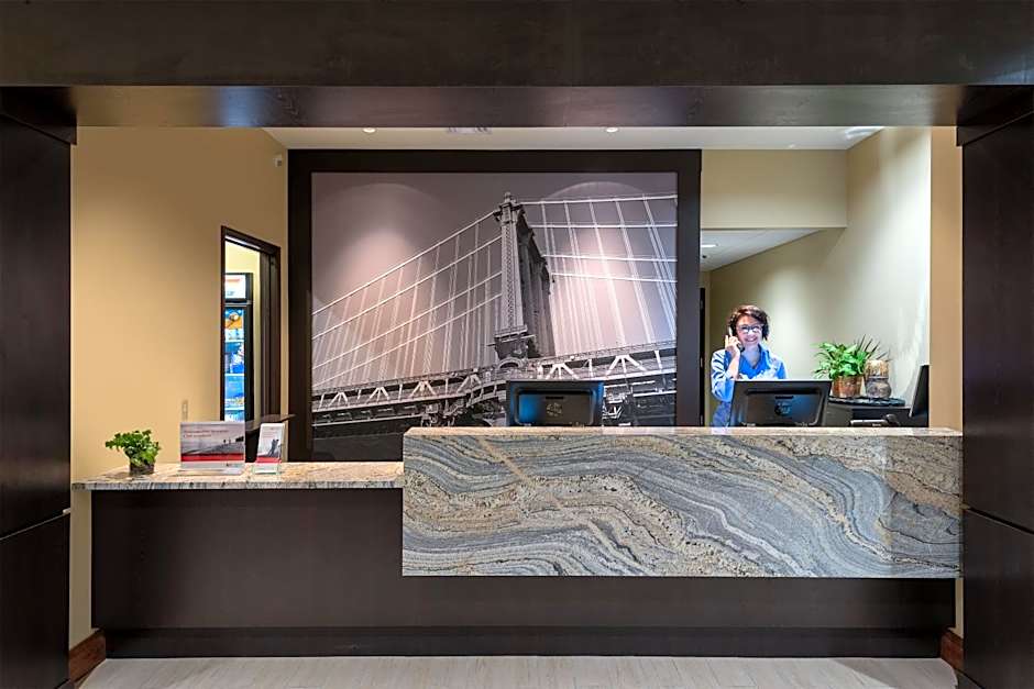 Staybridge Suites : Eau Claire - Altoona By IHG