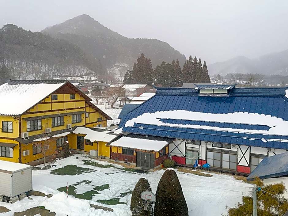 Hanasaku Onsen Yoshiyaso