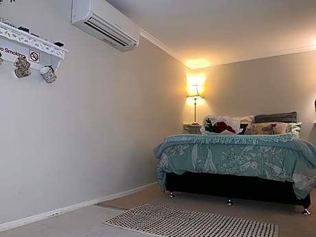 Deluxe with Spa Bath