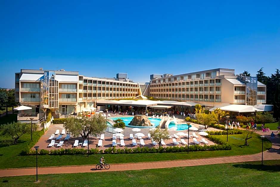 Aminess Maestral Hotel