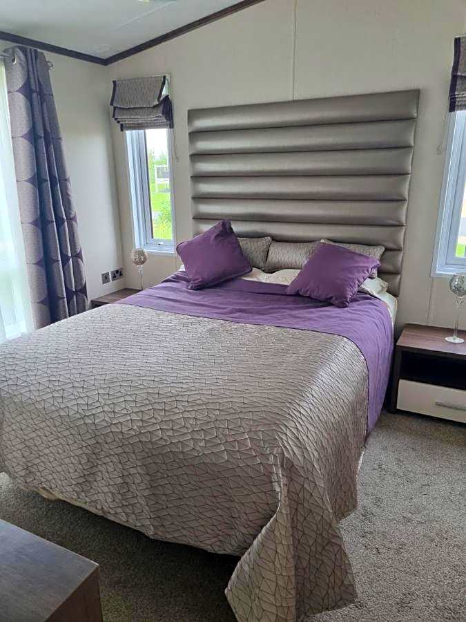 Pemberton Arrondale Lodge, Lakeside View (Haven Lakeland)