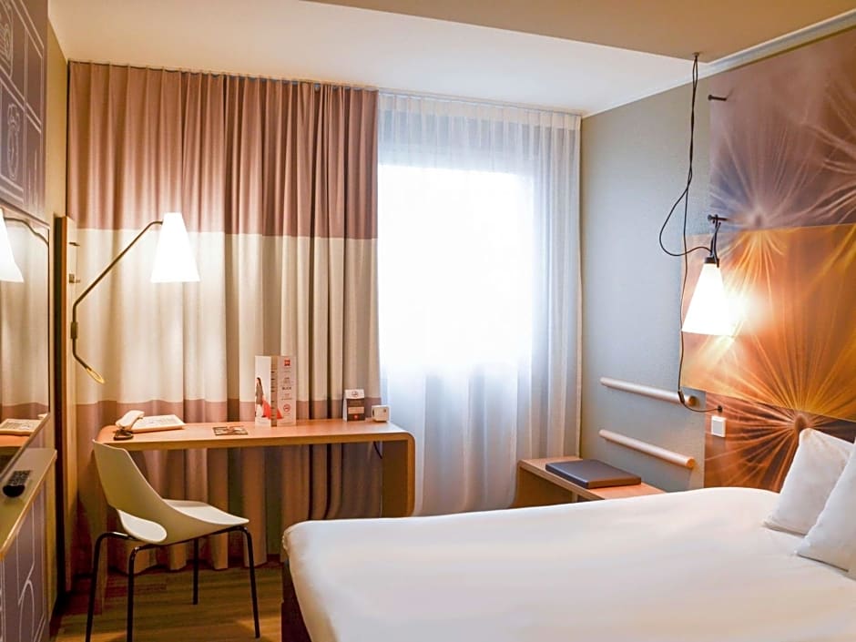 ibis Hotel Frankfurt Airport