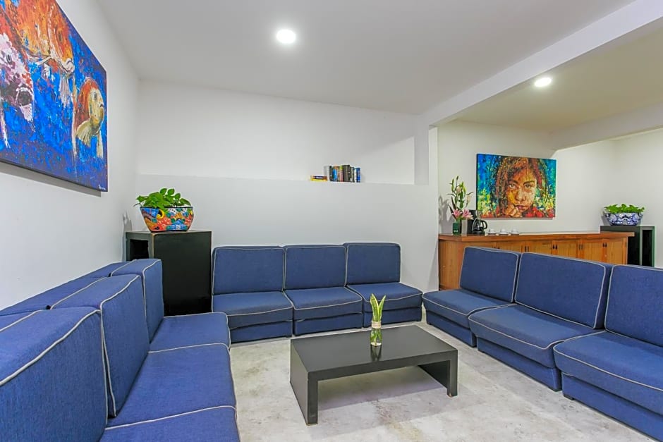 Studio 30 Condhotel by Nah Hotels