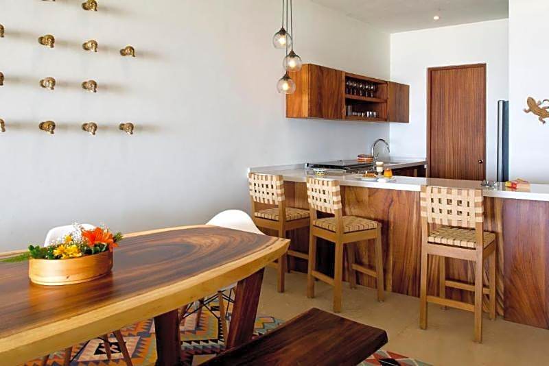 Marea Beachfront Villas