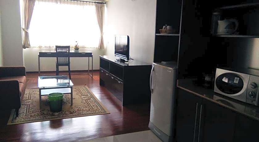 The Park 304 Executive Serviced Apartment