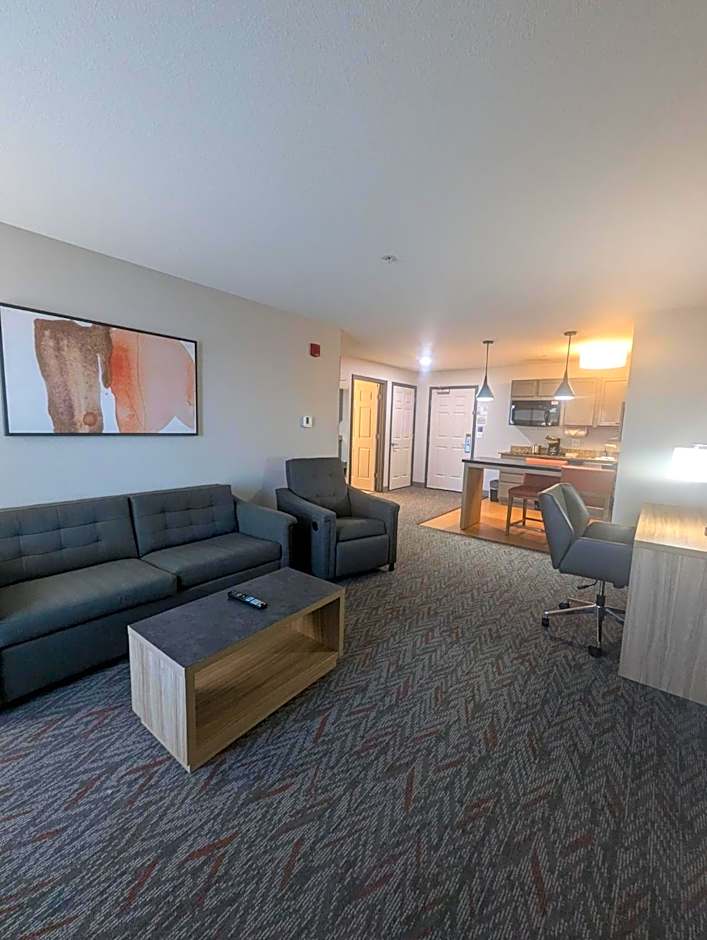 Candlewood Suites Loveland By IHG
