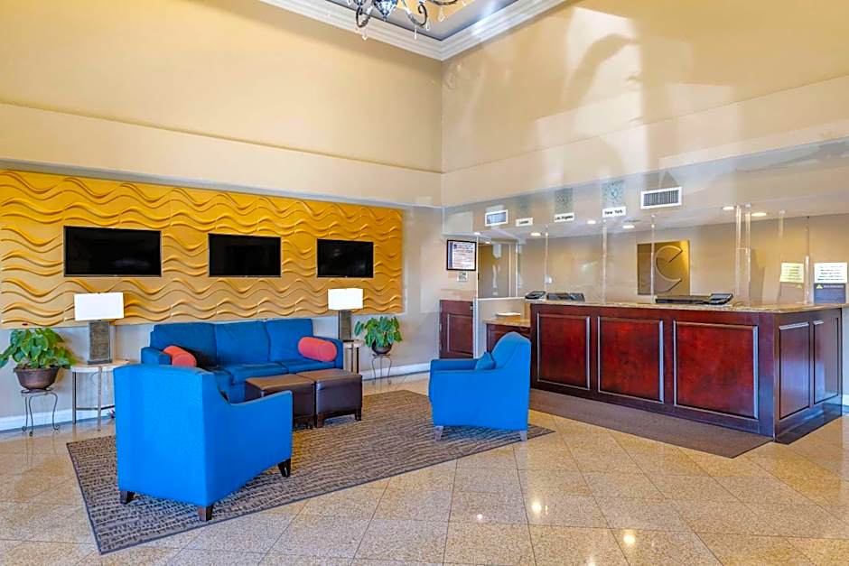 Comfort Inn & Suites Huntington Beach