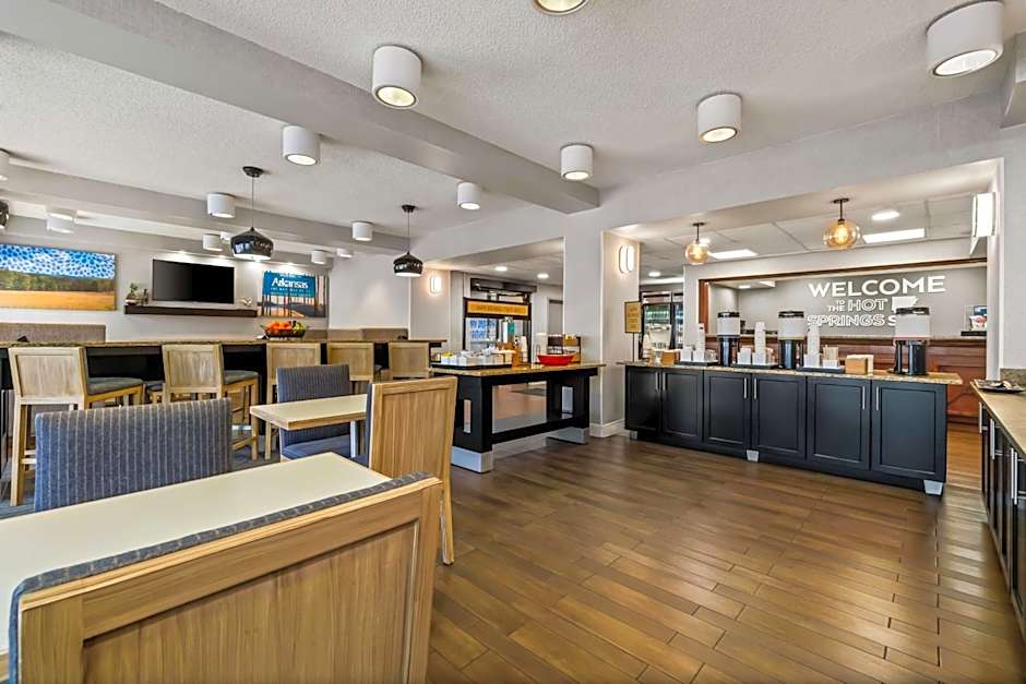 Hampton Inn By Hilton Jonesboro