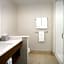 Holiday Inn Express & Suites Kingsland I-95-Naval Base Area By IHG