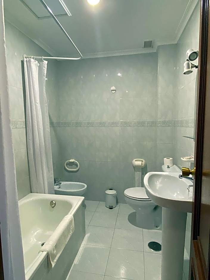 Hotel Restaurante Isape GBC