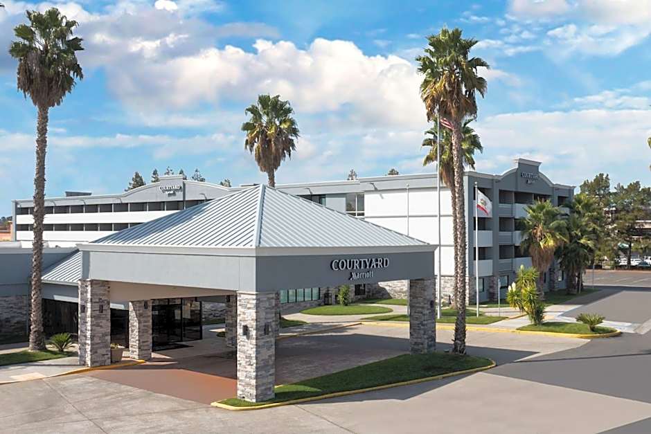 Courtyard by Marriott Fairfield Napa Valley Area