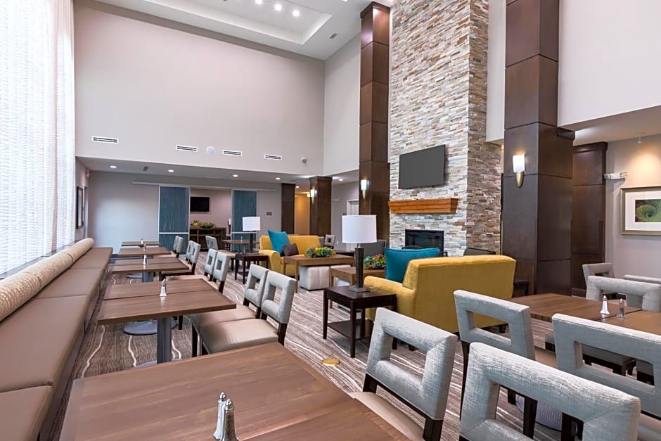 Staybridge Suites - Lake Jackson, an IHG Hotel