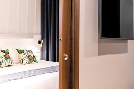 APARTMENT CAPACITY 3 ADULTS