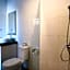Kondra Premiere Guest House Kuta