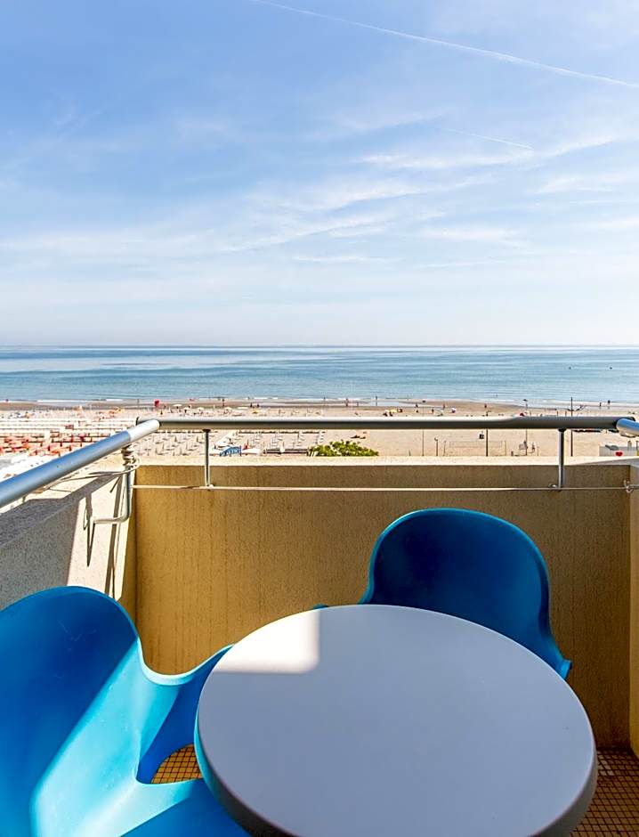 Hotel Baltic Riccione-Fronte Mare