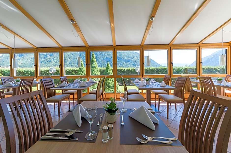 Hotel Mirabell