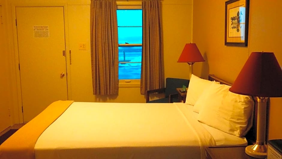 Sunset Lodge Escanaba