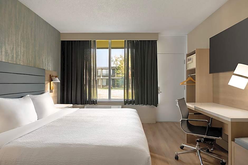 Radisson Hotel Montreal Airport